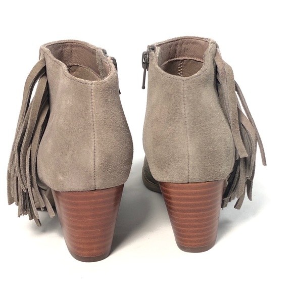 Vionic Women’s Faros Gray Fringed Ankle Boots with Stud Detail 6 New Wit… - Picture 7 of 14